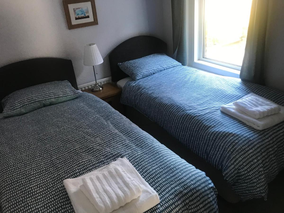3 Double Bed House 10 Mins From Sandbanks Poole Bagian luar foto